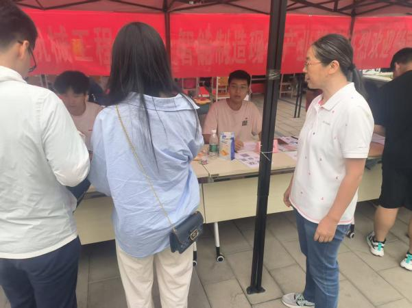 金狮贵宾会