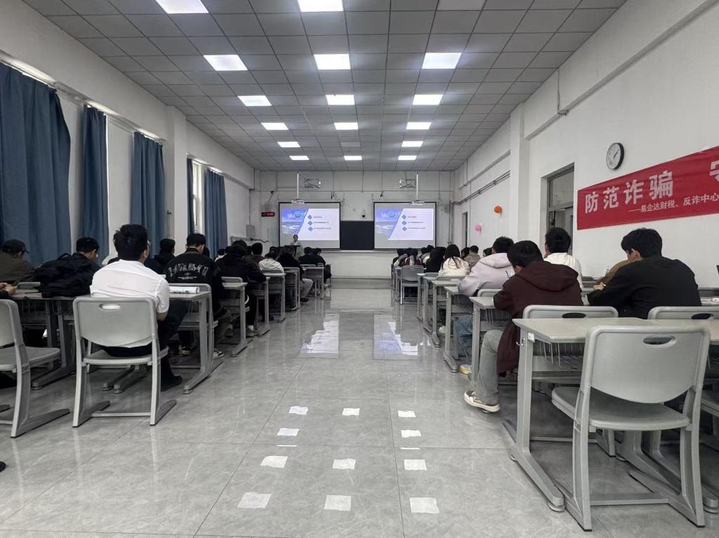 金狮贵宾会